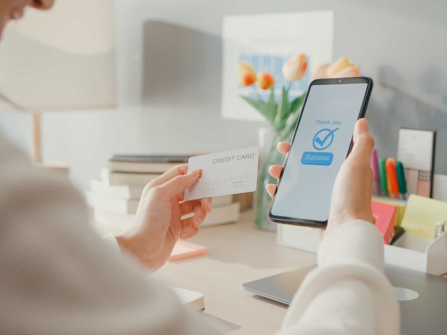 Mit uns wird E-Commerce wieder einfach. Bessere Konversion garantiert!